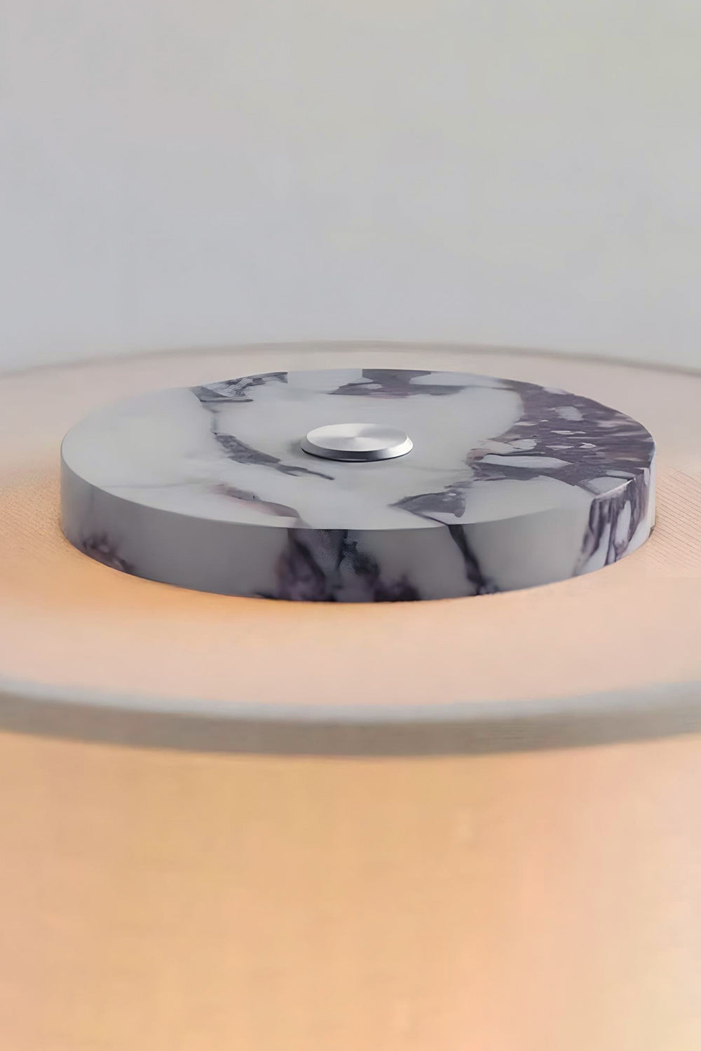 Veined Marble Table Lamp |Marble detail | Samu Lamp