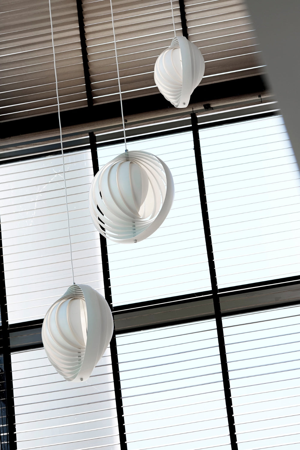 Verpan Moon Pendant Lamp - SamuLighting