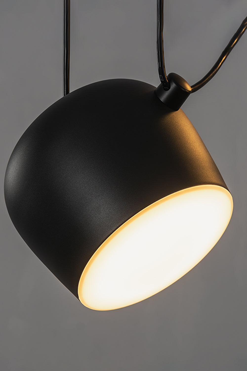 Aim Pendant Lamp