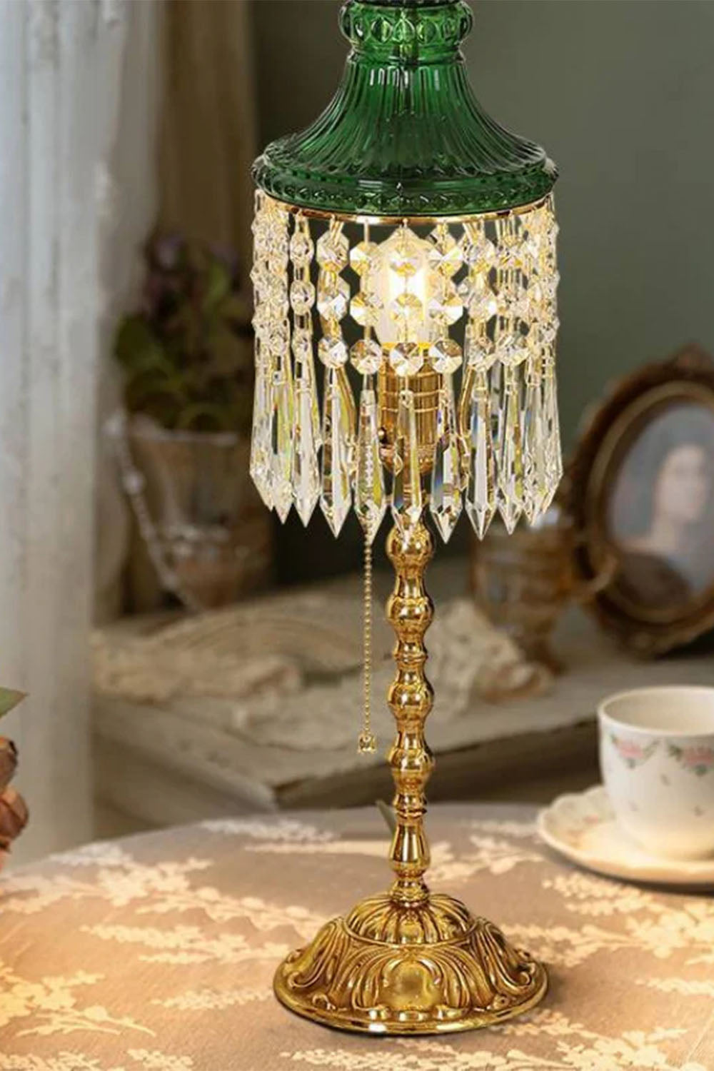 Vintage French Victorian Table Lamp