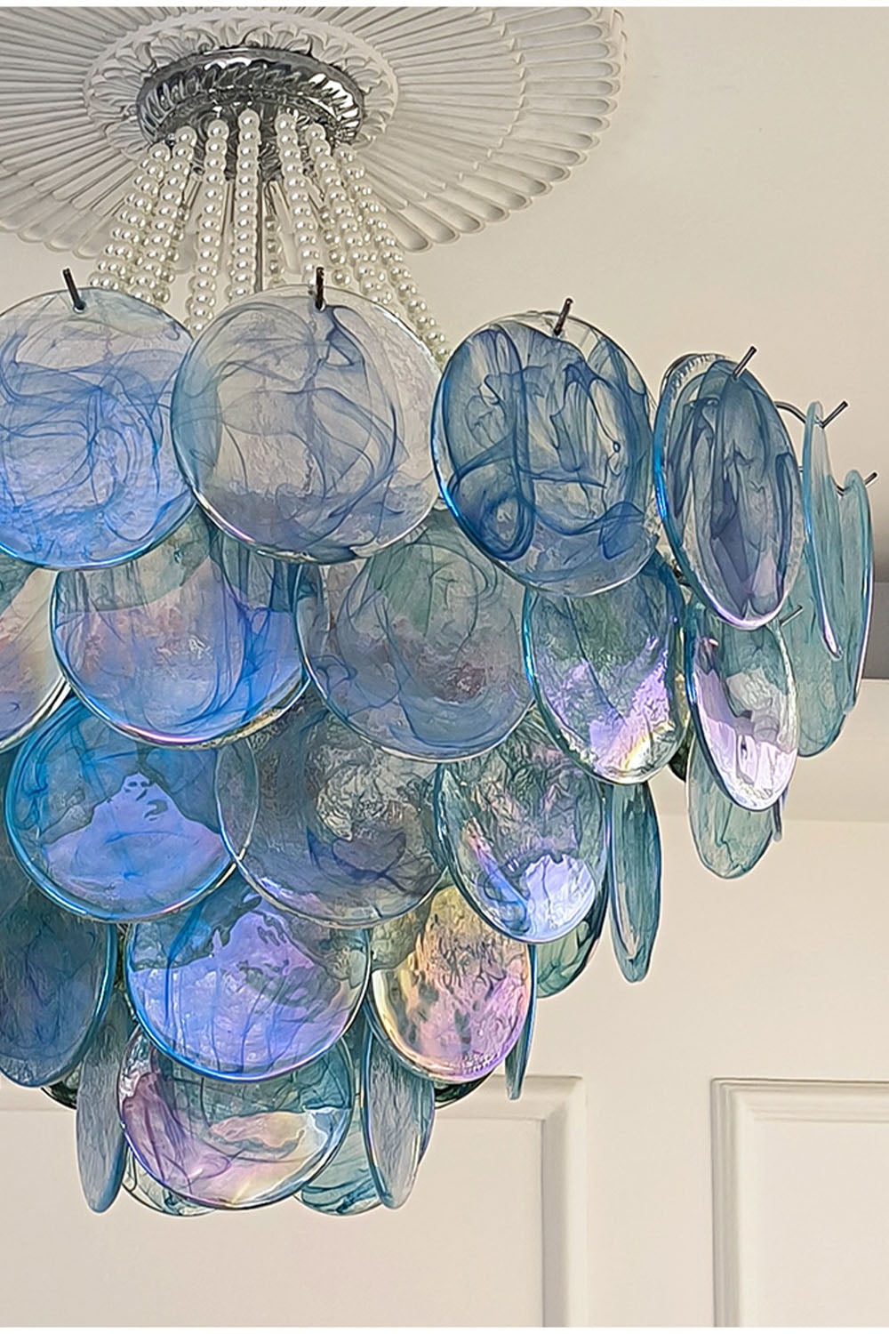 Vistosi Style Glass Pearl Disc Chandelier