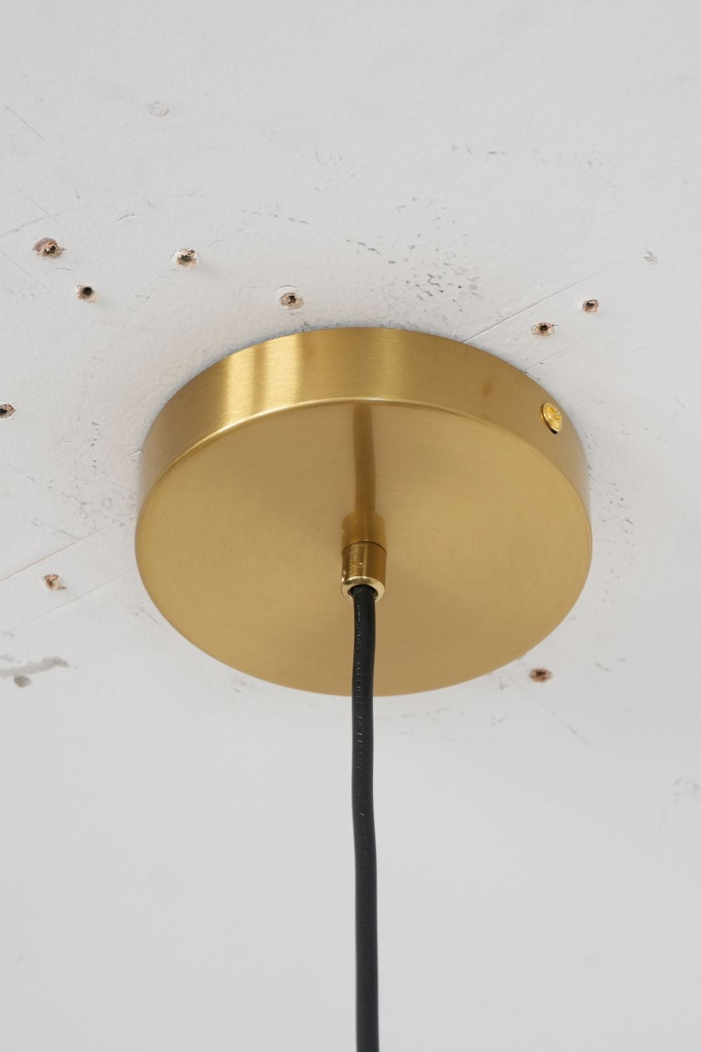 Wave Pendant Light