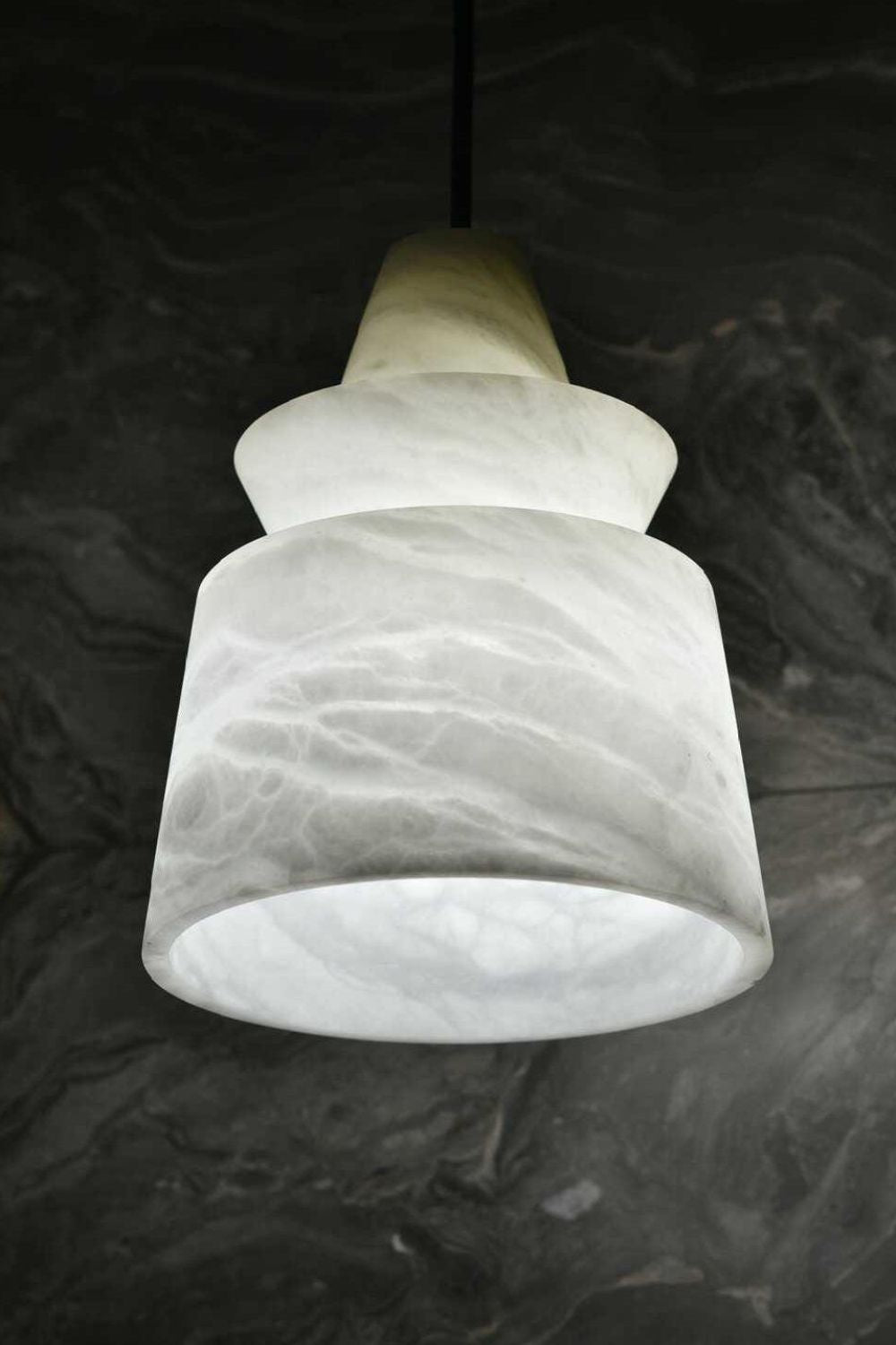 White Alabaster Pendant Light - SamuLighting