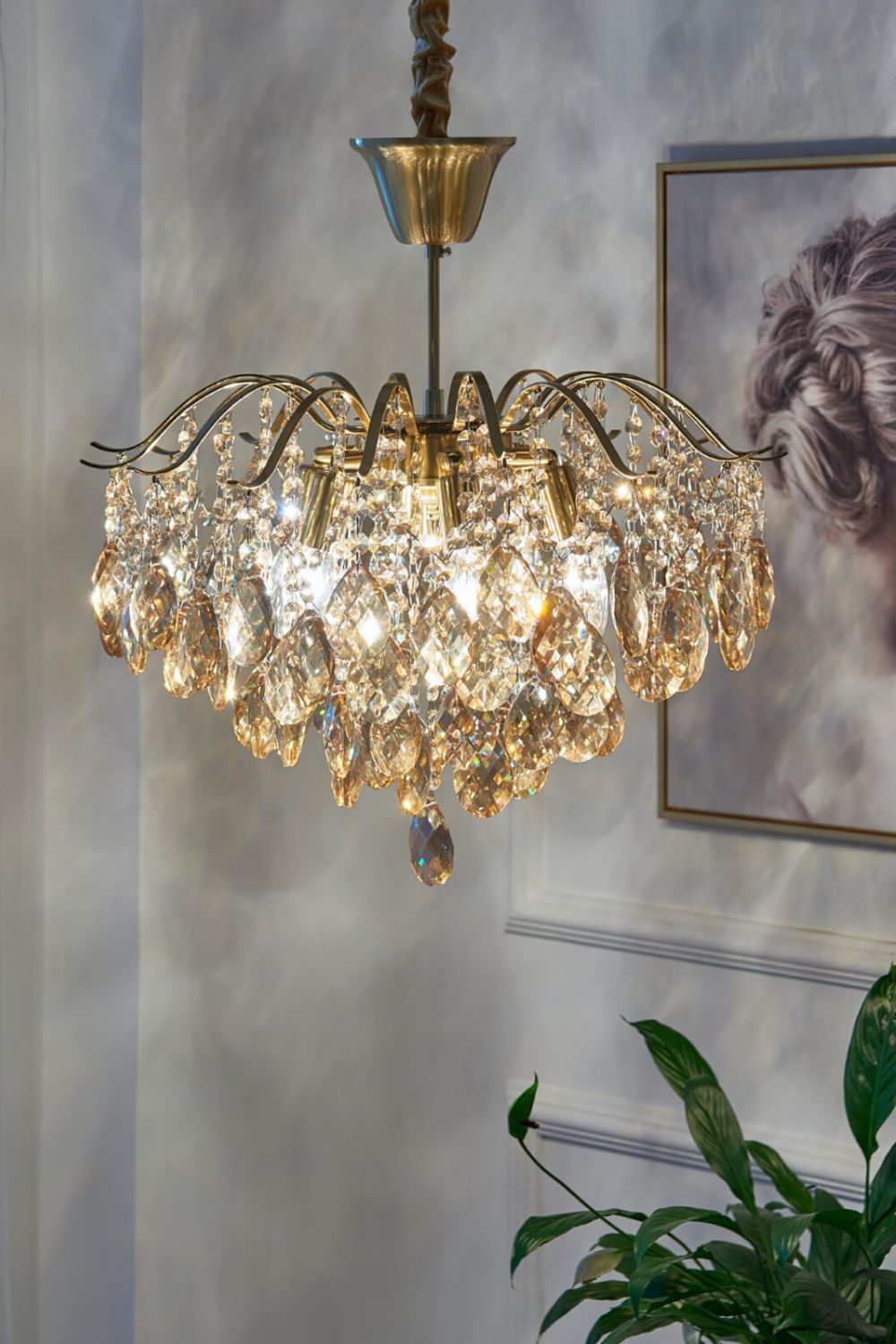 Windchime Crystal Chandelier - SamuLighting