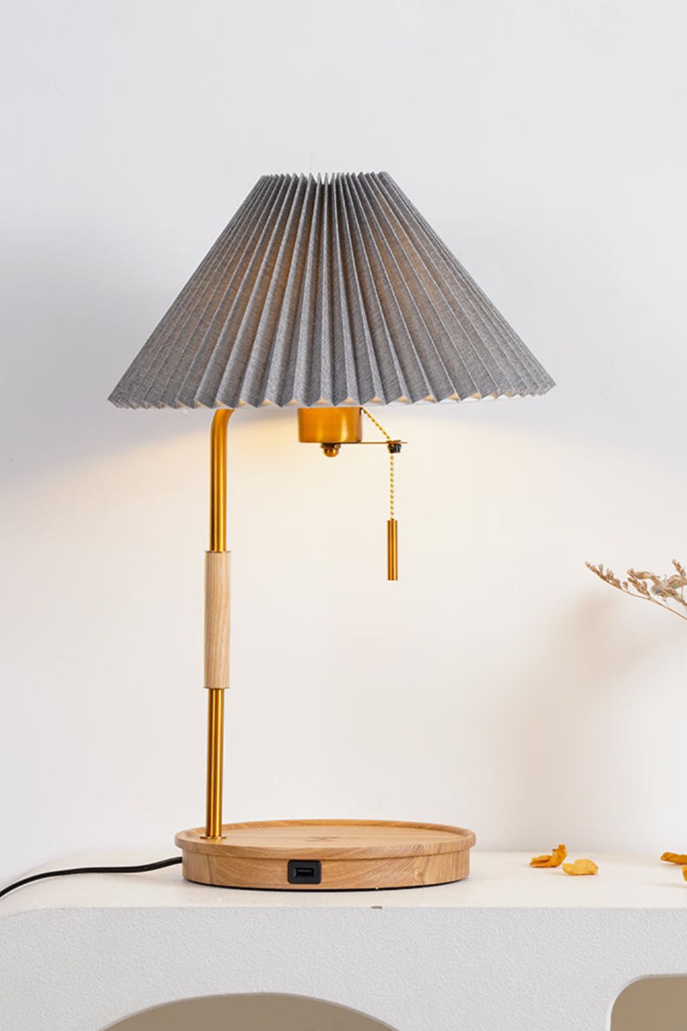 Wooden Retro Table Lamp - SamuLighting