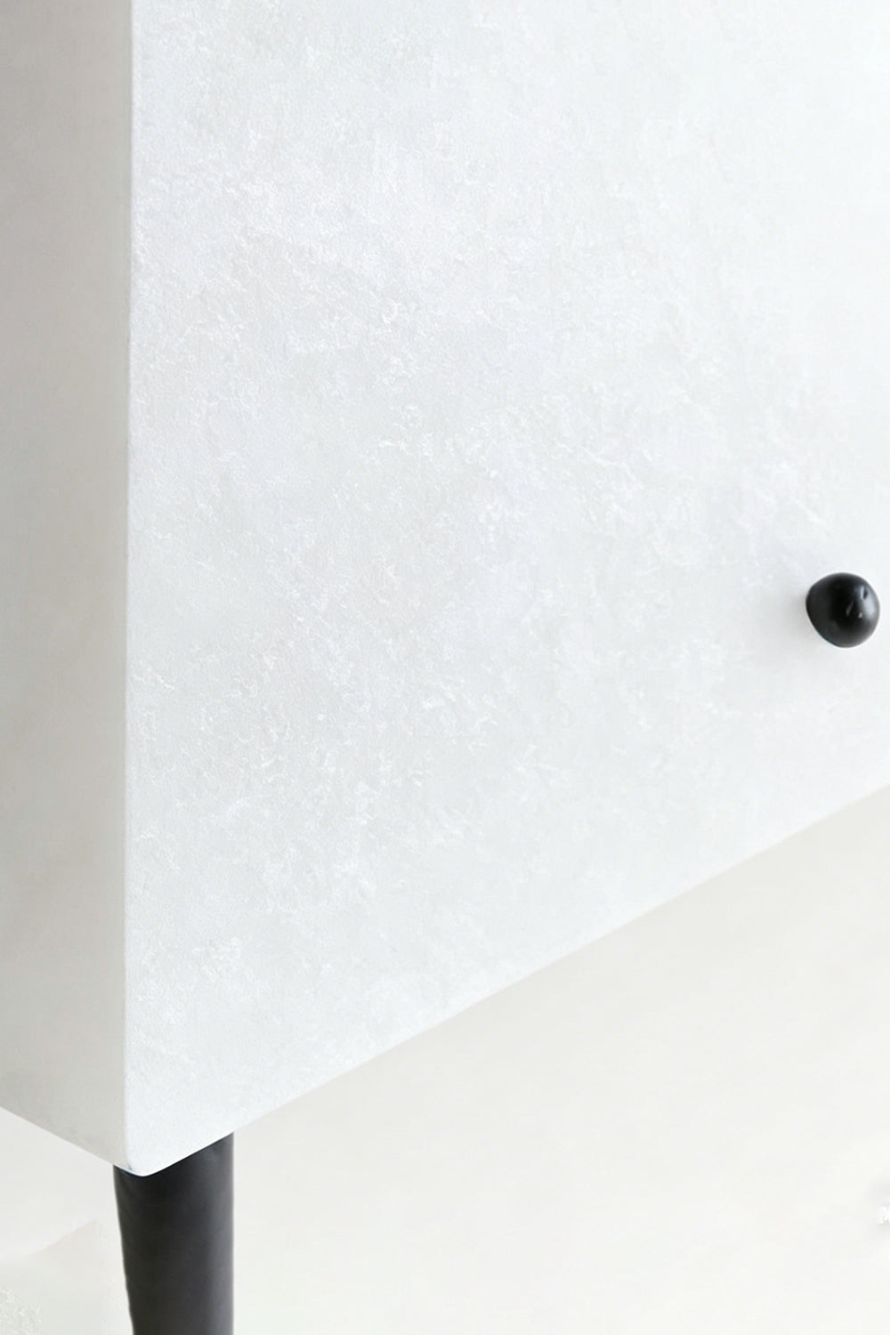 Zenith Alabaster Prism Lamp  | detail | Samu  Lamp
