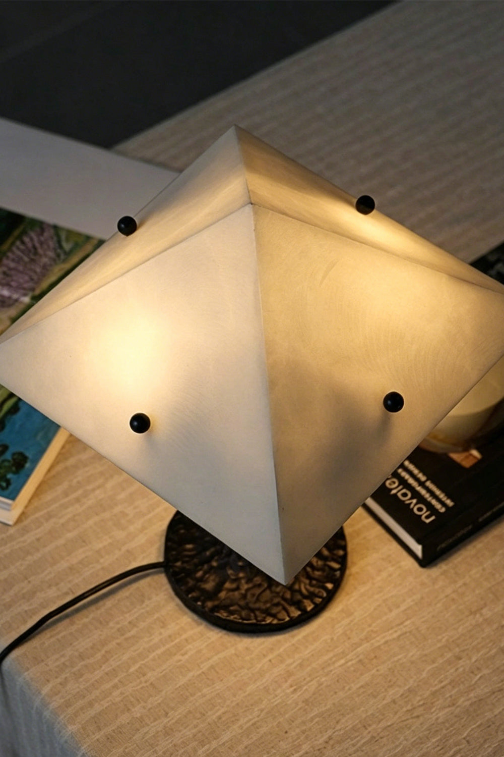 Zenith Alabaster Prism Lamp  | detail | Samu  Lamp
