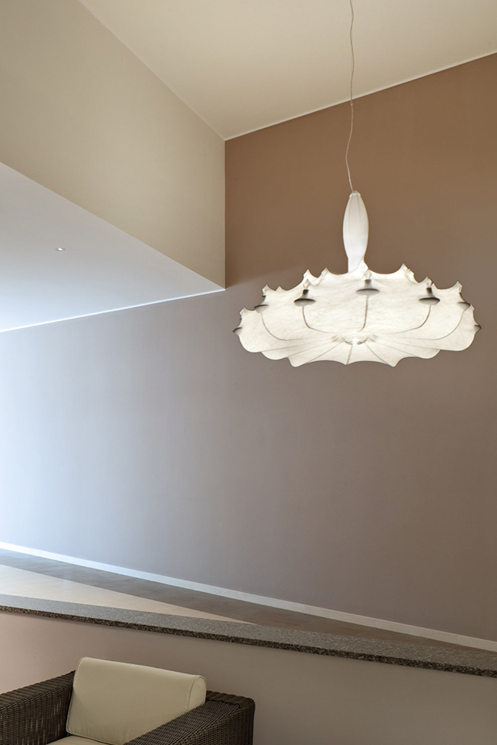 Zeppelin Chandelier - SamuLighting