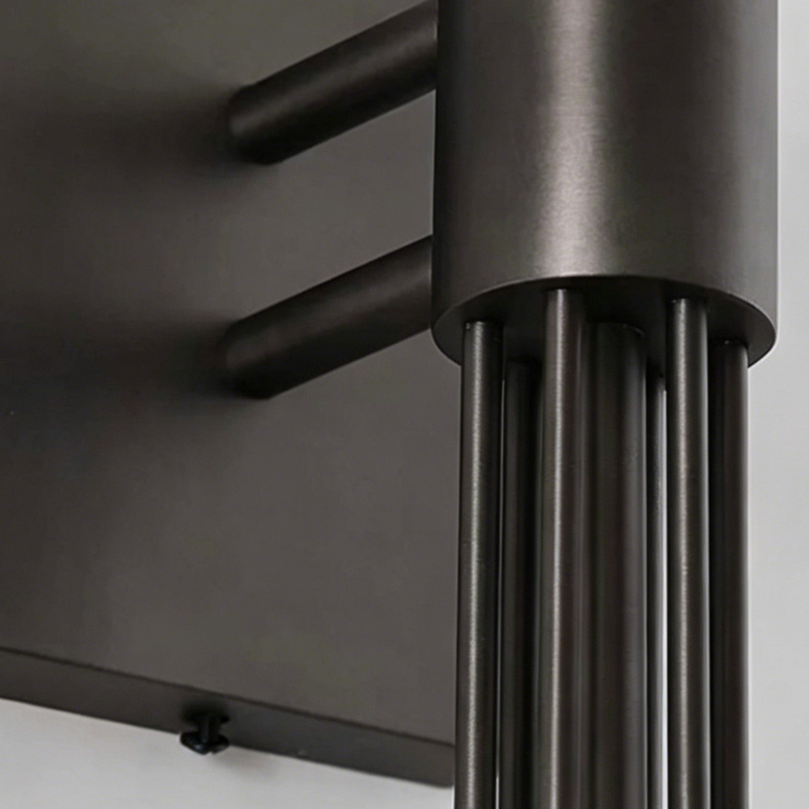 Structured Metal Grid Column