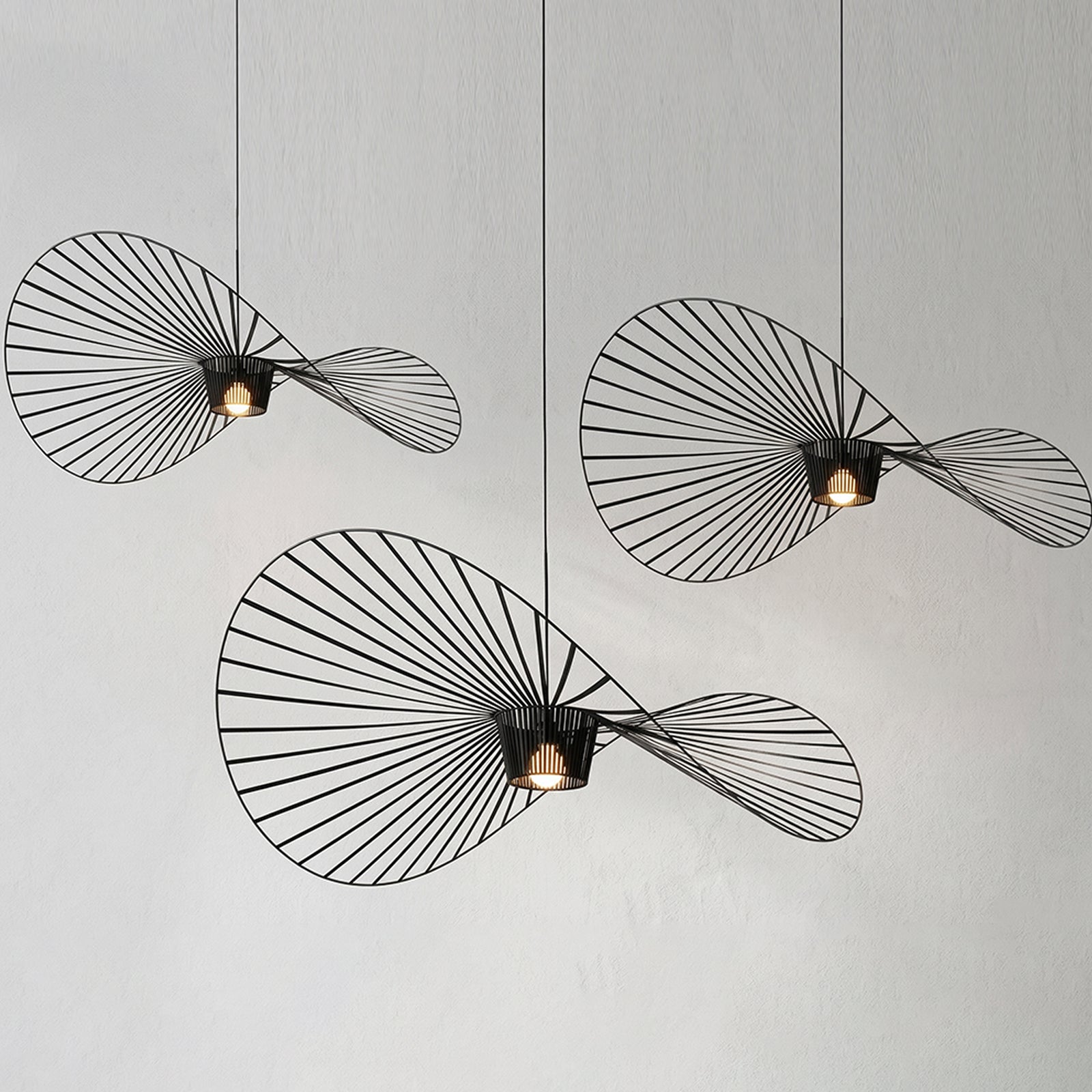 Dynamic Sculptural Movement