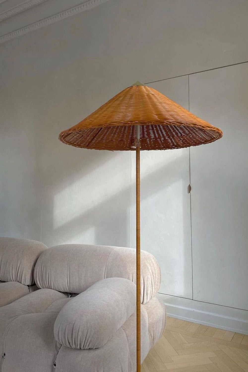 9602 Floor Lamp - SamuLighting
