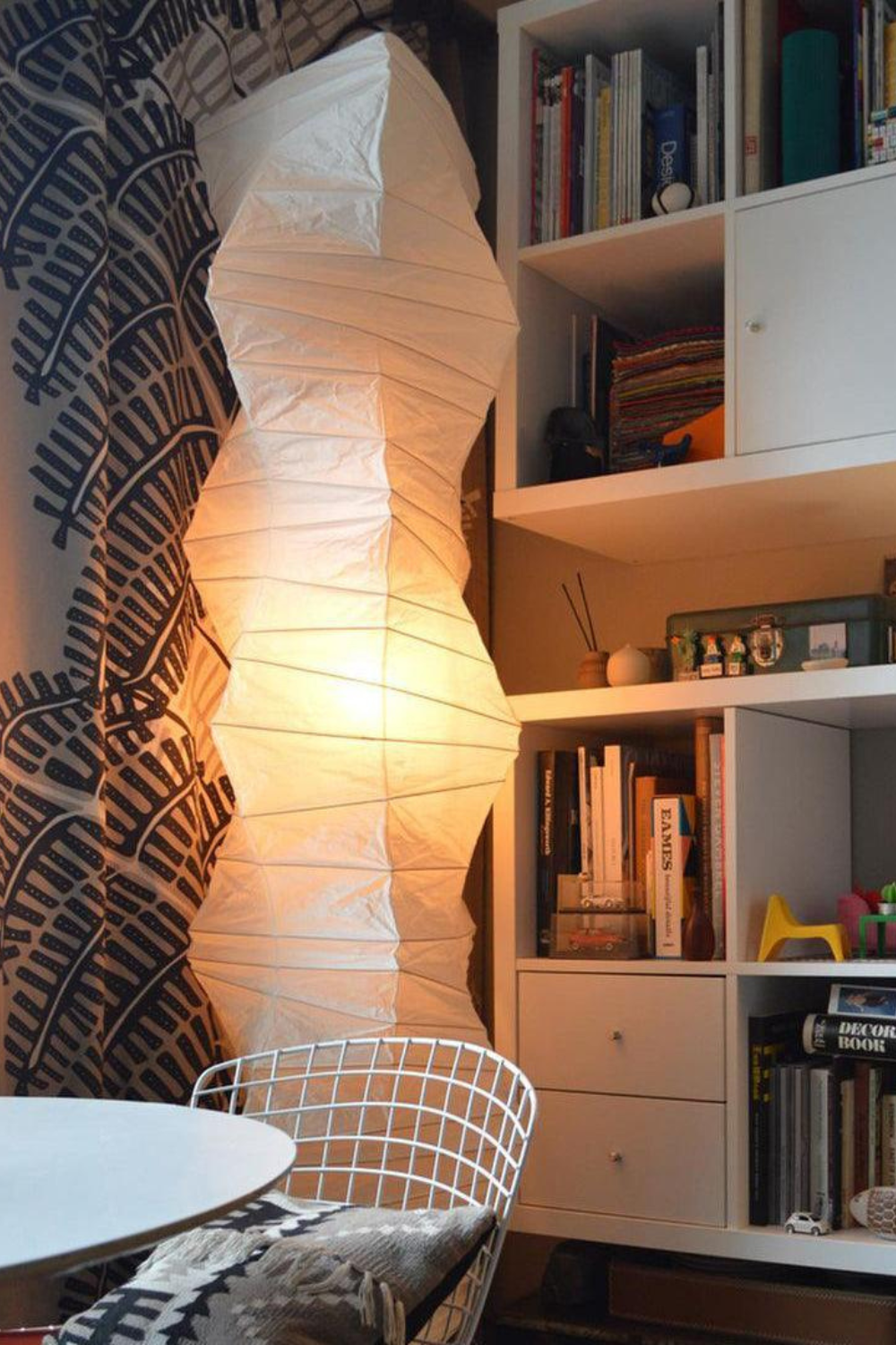Akari UF4-33N Floor Lamp - SamuLighting