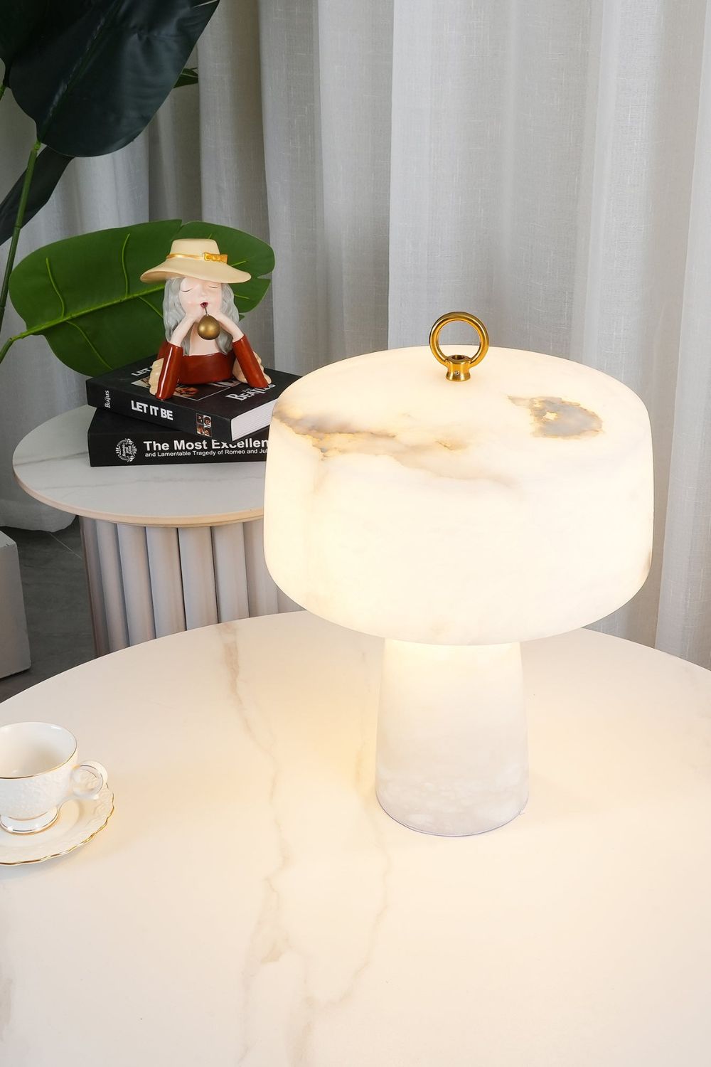 Aogashima Table Lamp - SamuLighting