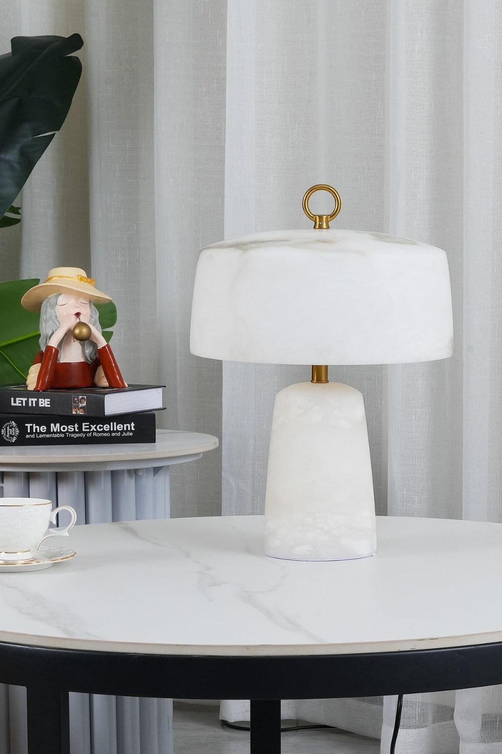 Aogashima Table Lamp - SamuLighting