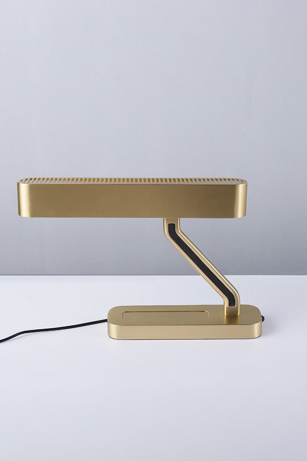 Colt Table Lamp - SamuLighting