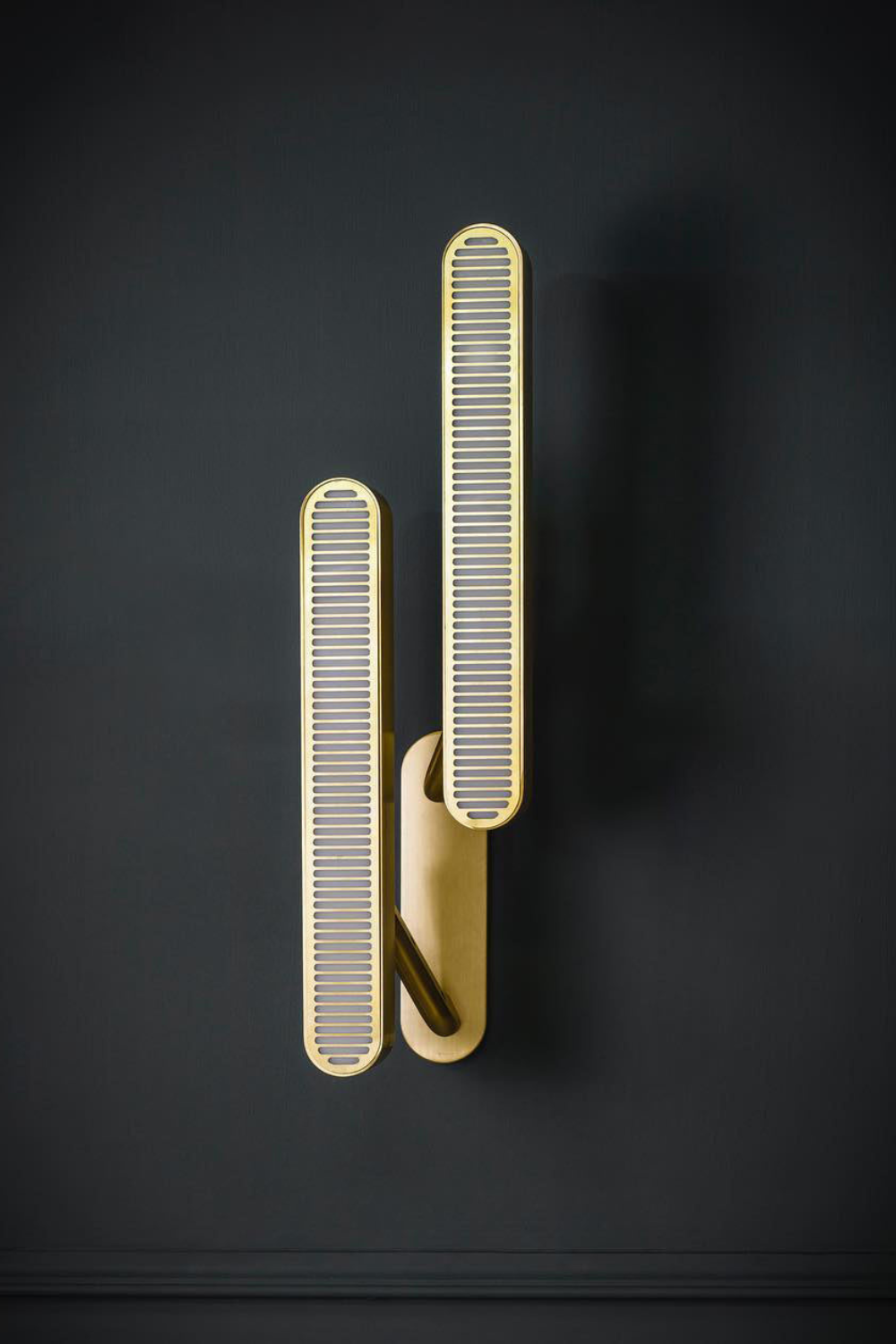 Colt Wall Light - SamuLighting