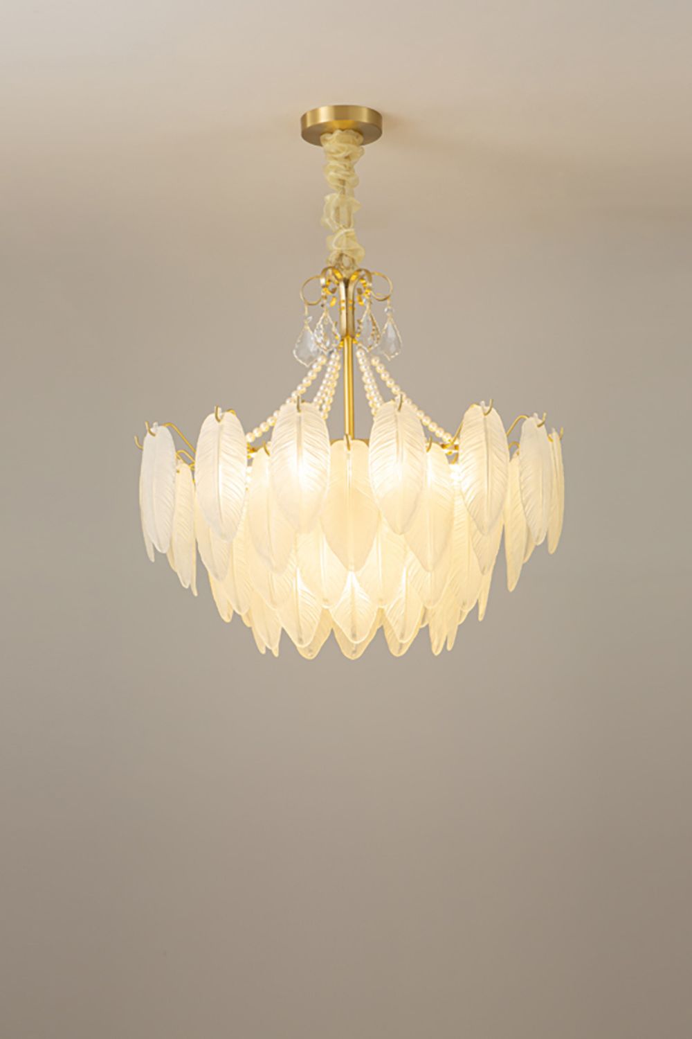 Crystal Feather Chandeliers - SamuLighting