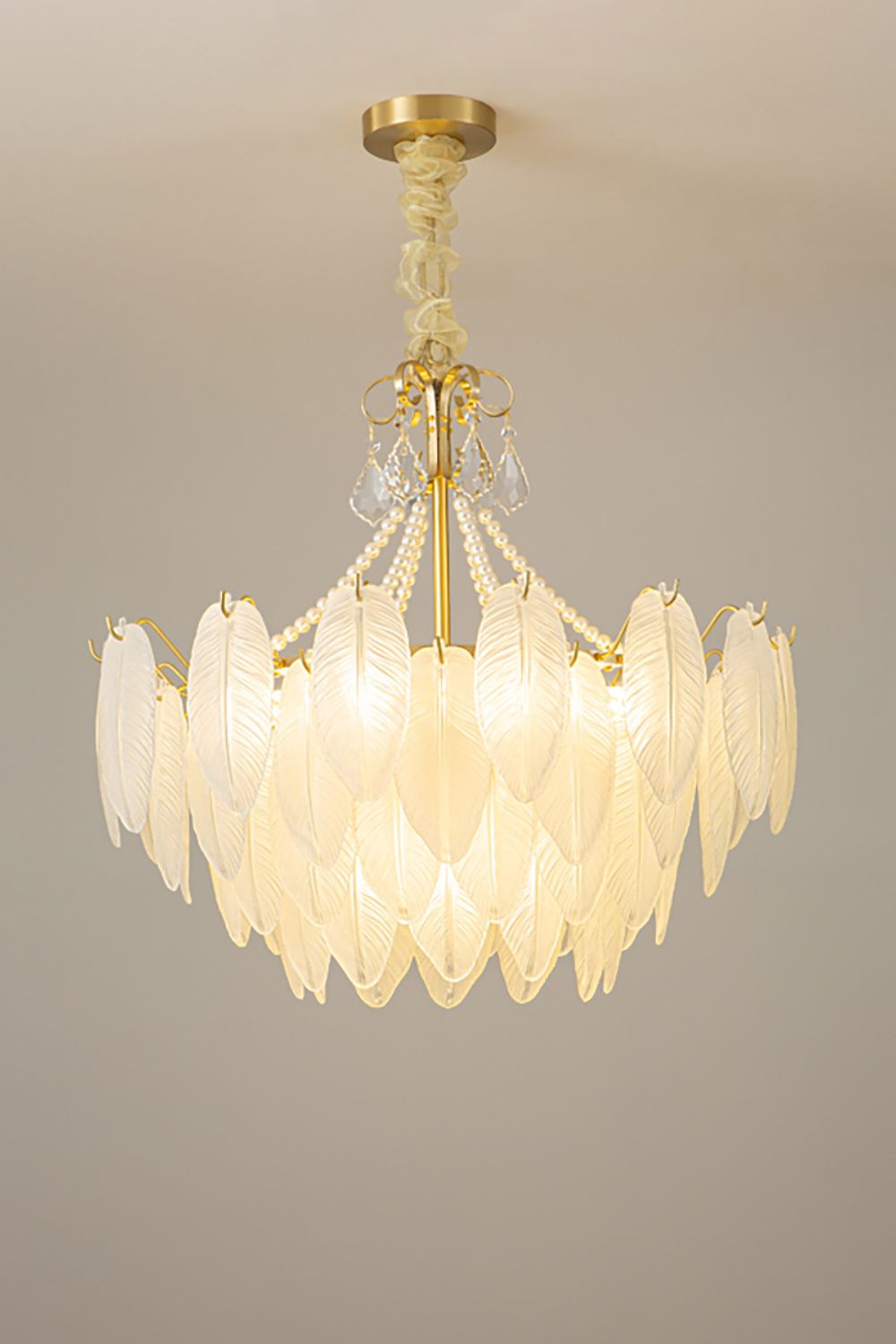 Crystal Feather Chandeliers - SamuLighting