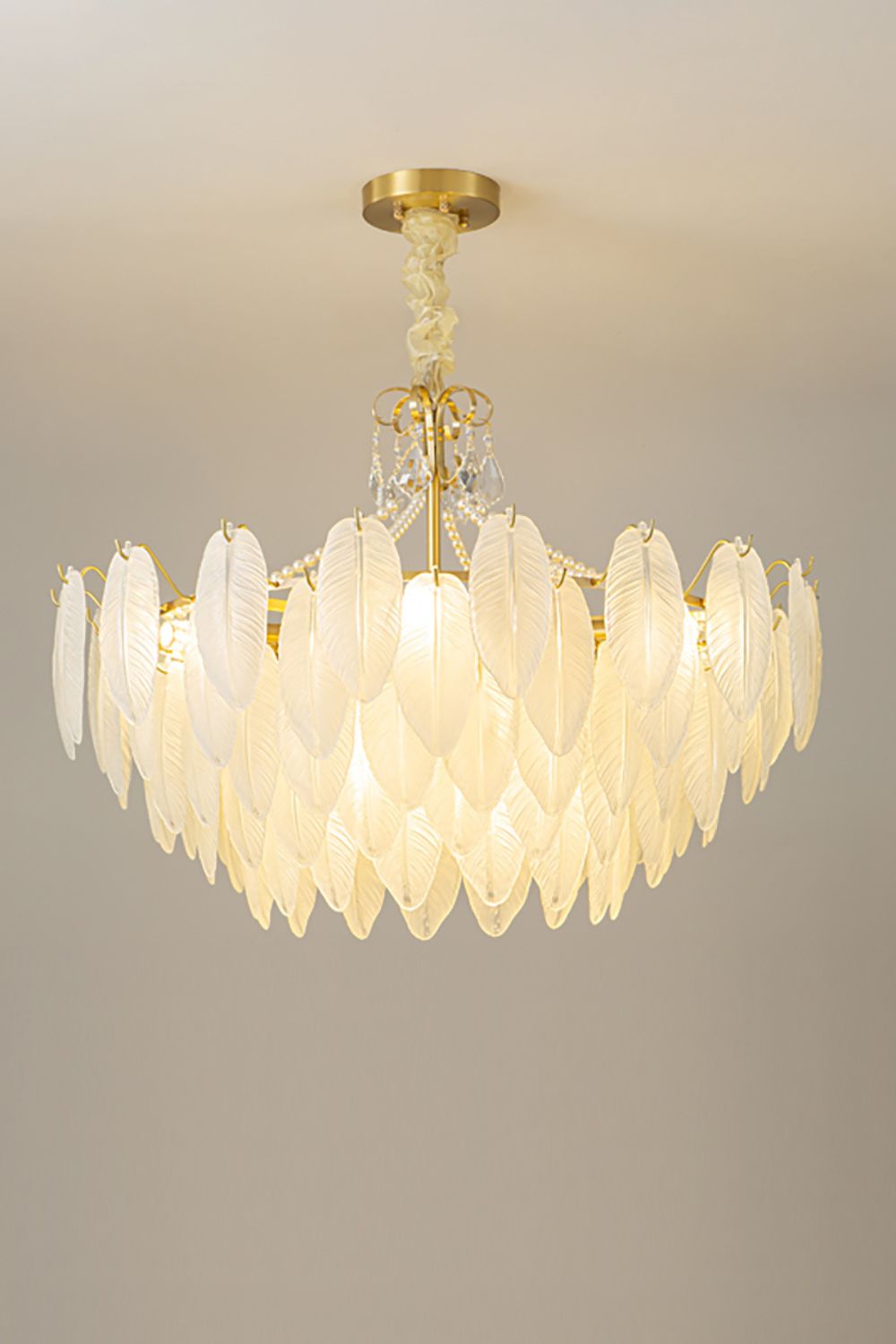Crystal Feather Chandeliers - SamuLighting