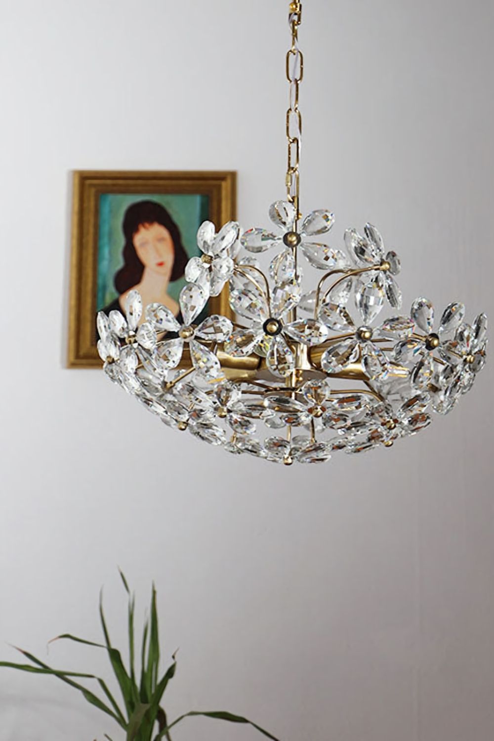 Crystal Flower Chandelier - SamuLighting