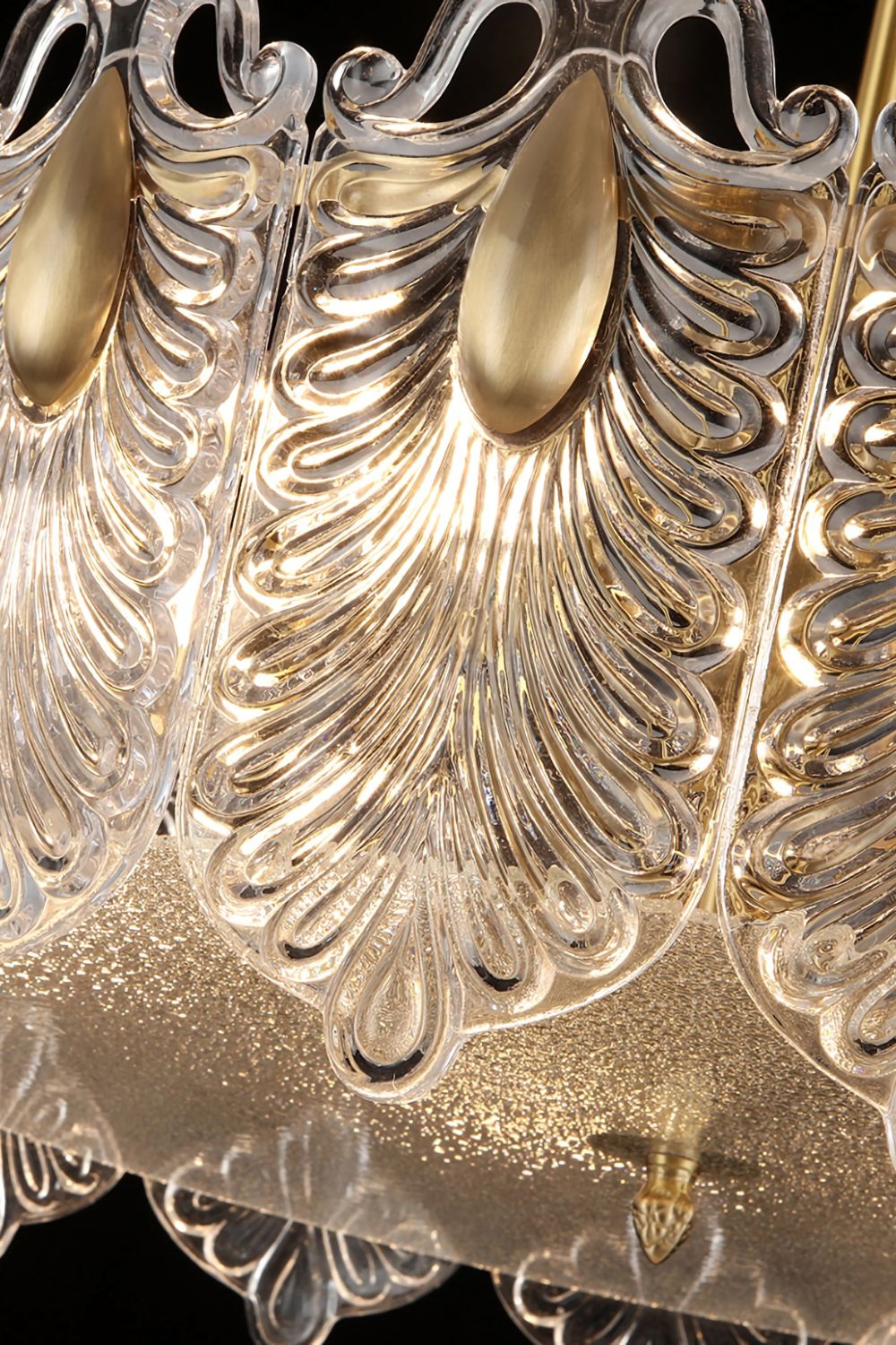Decorative Pattern Glass Chandelier - SamuLighting