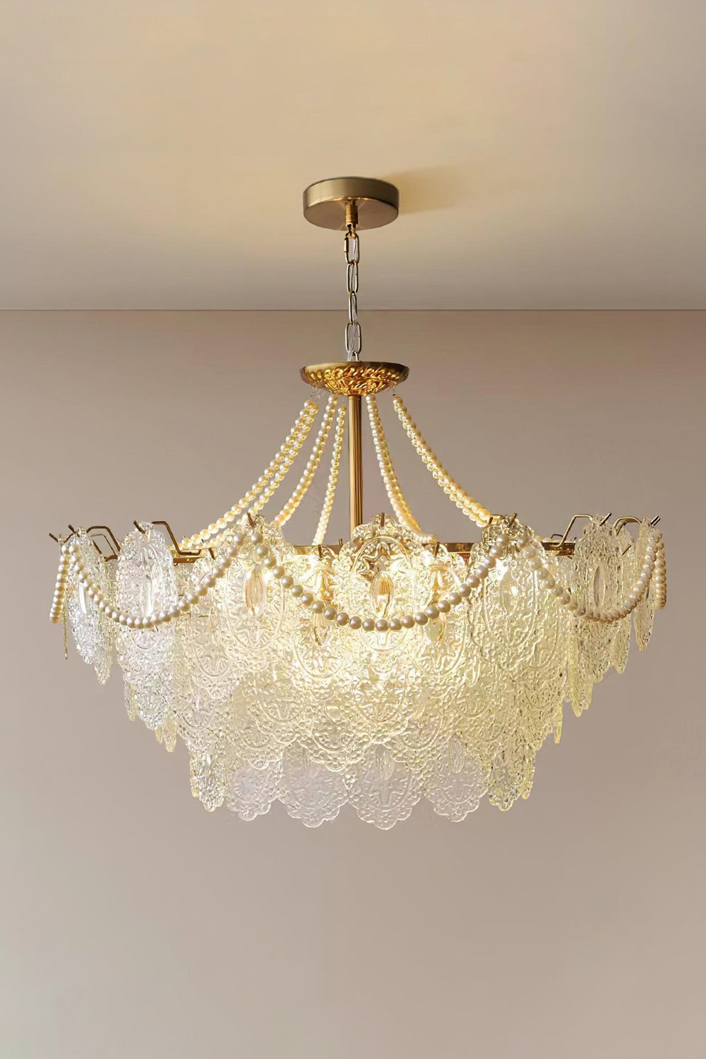 Embossed Pearls Glass Chandelier - SamuLighting