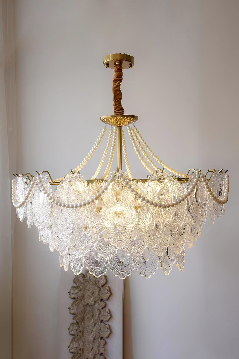 Embossed Pearls Glass Chandelier - SamuLighting