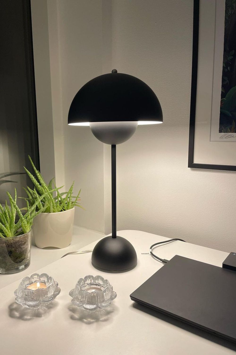 Flowerpot Table Lamp - SamuLighting