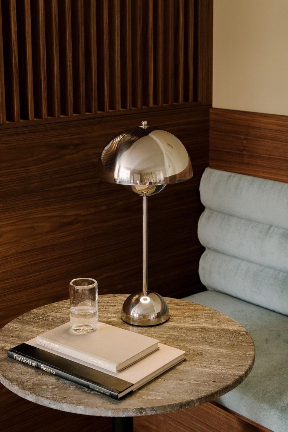 Flowerpot Table Lamp - SamuLighting