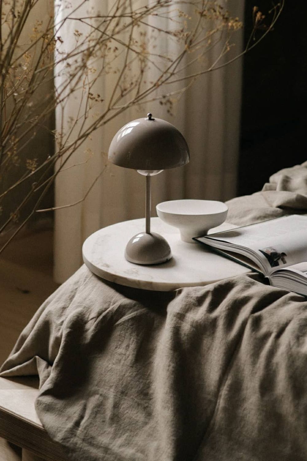 Flowerpot Table Lamp Portable - SamuLighting
