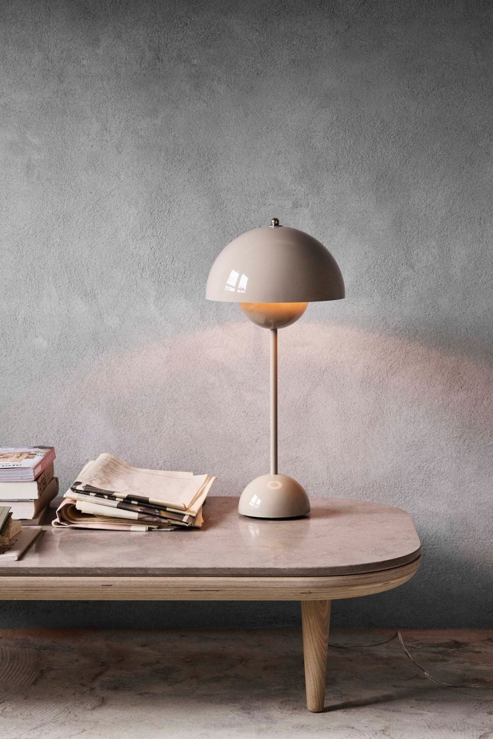 Flowerpot Table Lamp Portable - SamuLighting