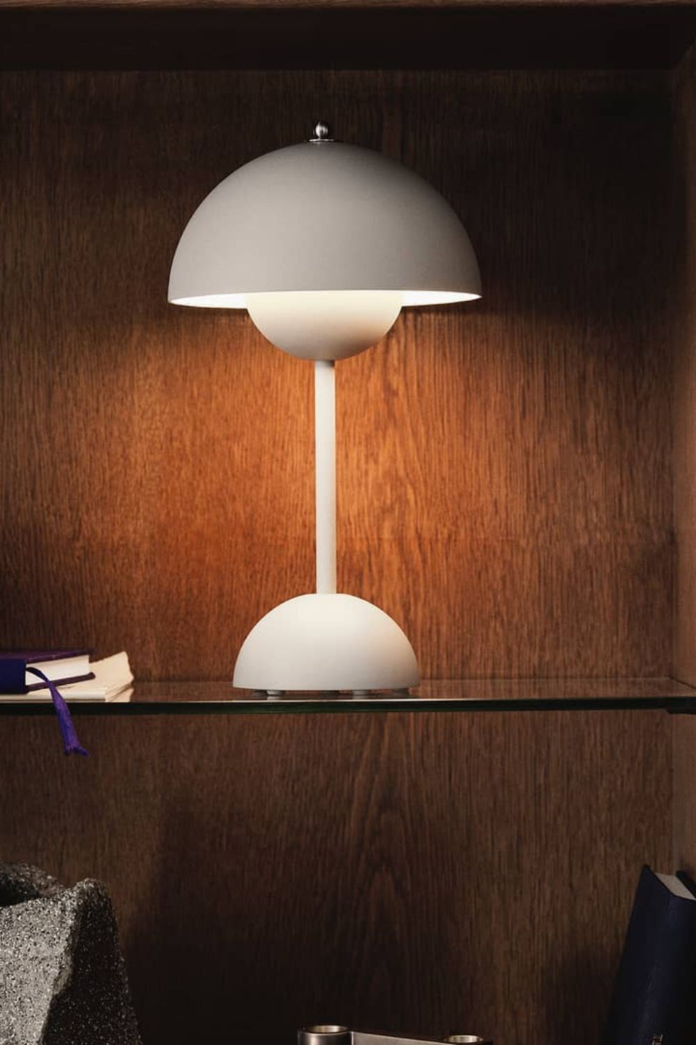 Flowerpot Table Lamp Portable - SamuLighting