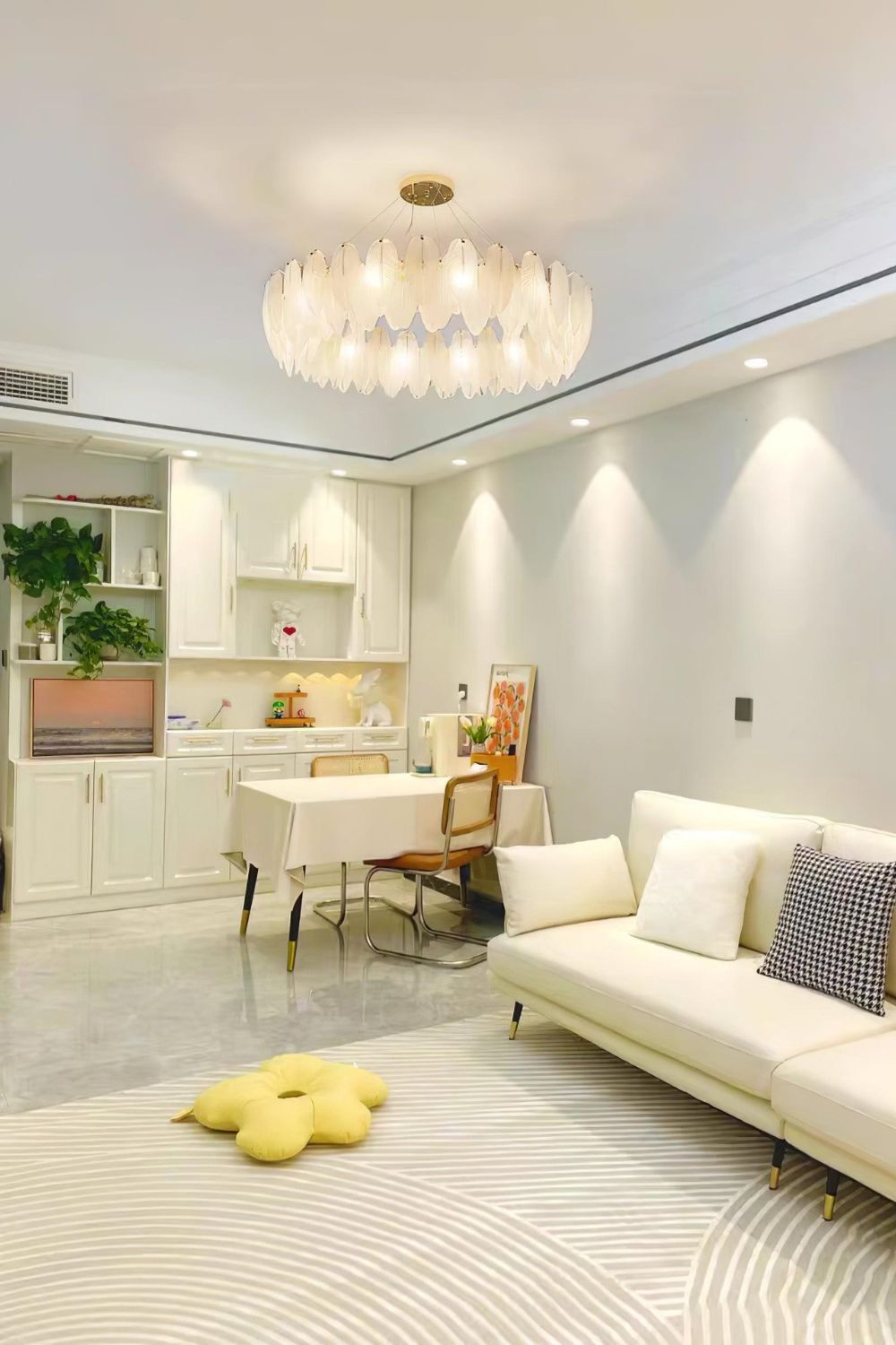 Glass Feather Chandelier - SamuLighting