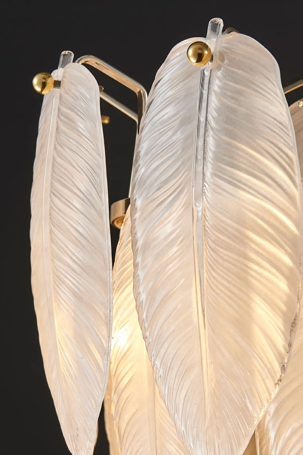 Glass Feather Chandelier - SamuLighting