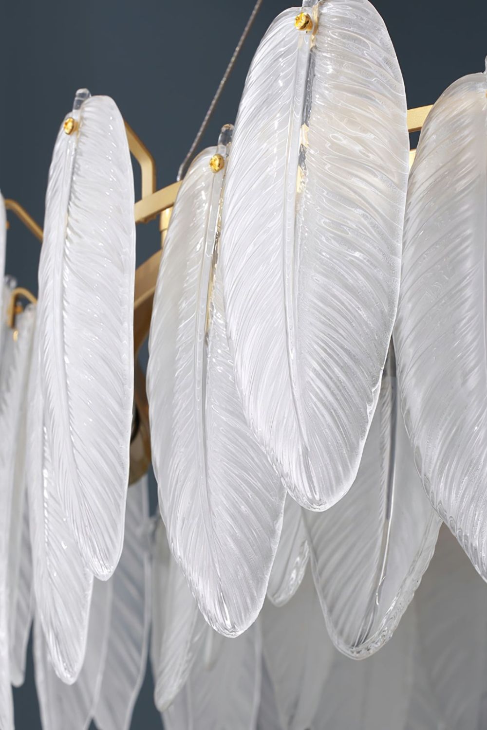 Glass Feather Chandelier - SamuLighting