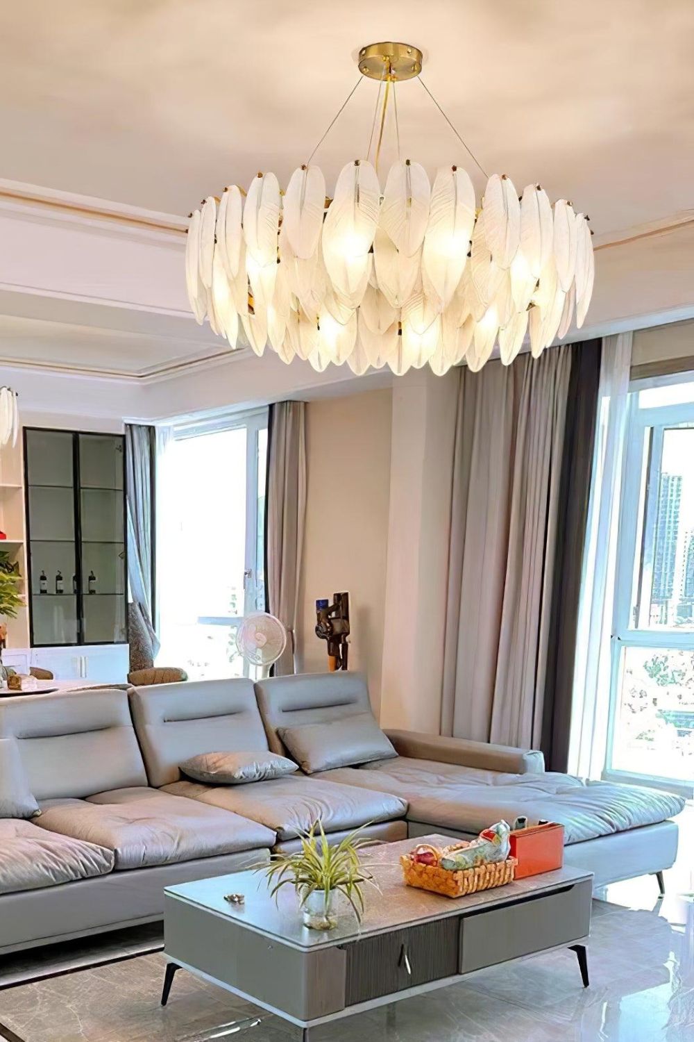 Glass Feather Chandelier - SamuLighting