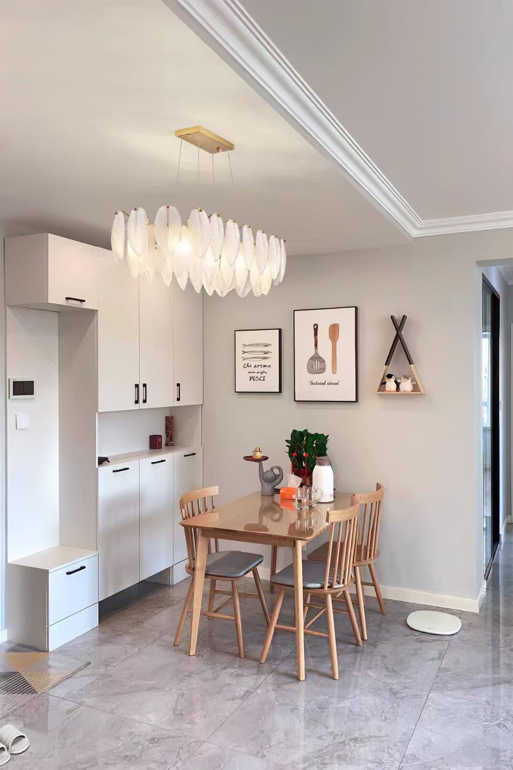 Glass Feather Chandelier - SamuLighting