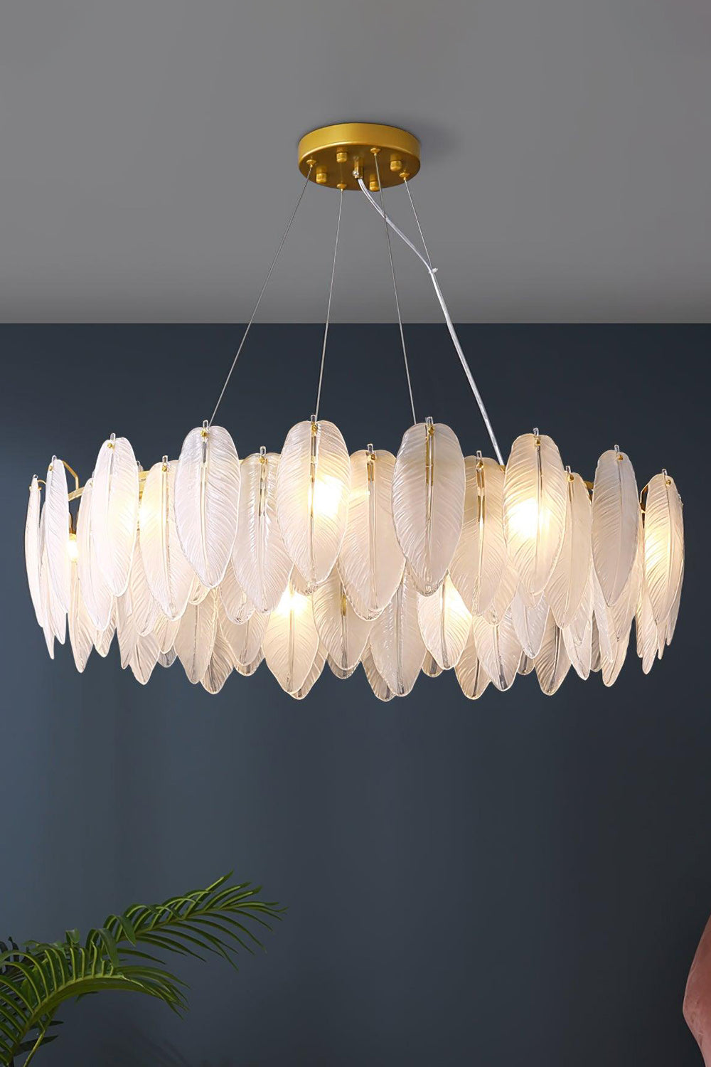Glass Feather Chandelier - SamuLighting