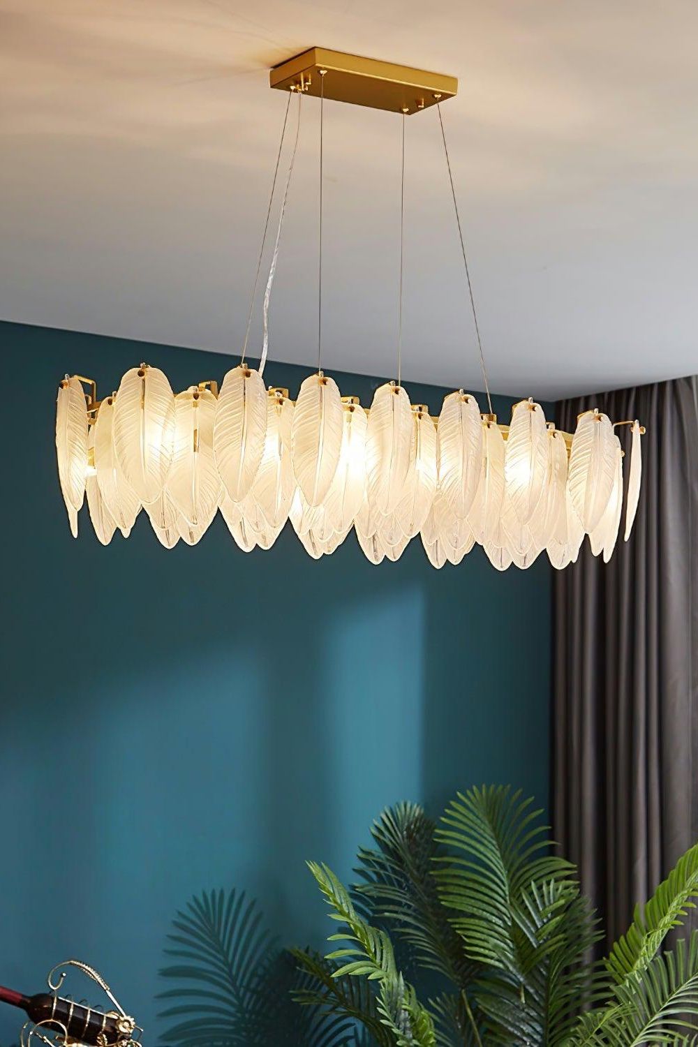 Glass Feather Chandelier - SamuLighting