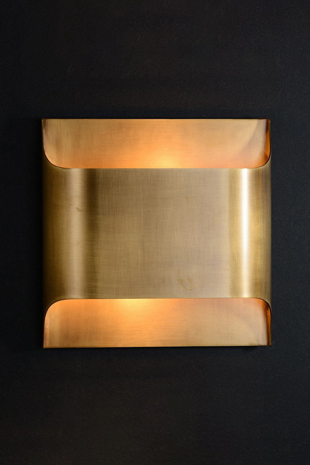 Leclerc Sconce - SamuLighting