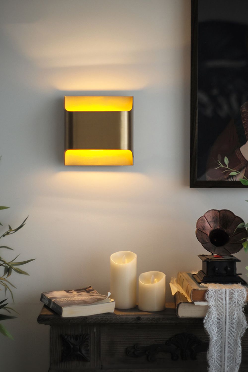 Leclerc Sconce - SamuLighting