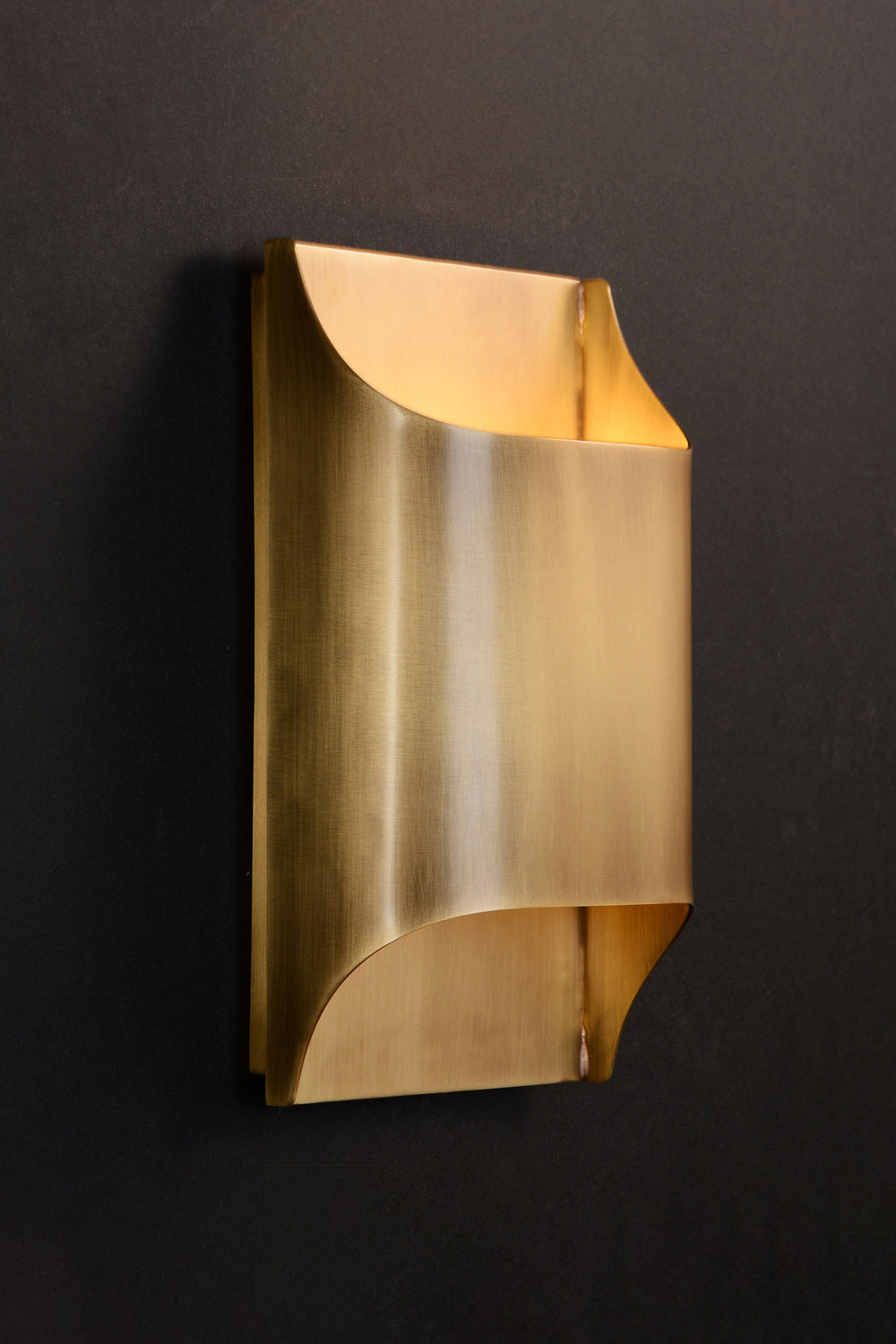 Leclerc Sconce - SamuLighting