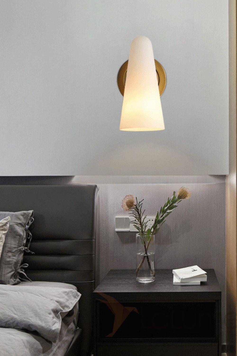 Montfaucon Sconce - SamuLighting