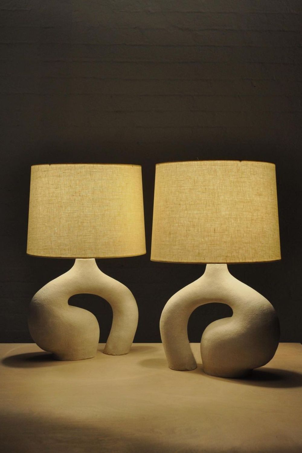 Oblong Loop Table Lamp - SamuLighting