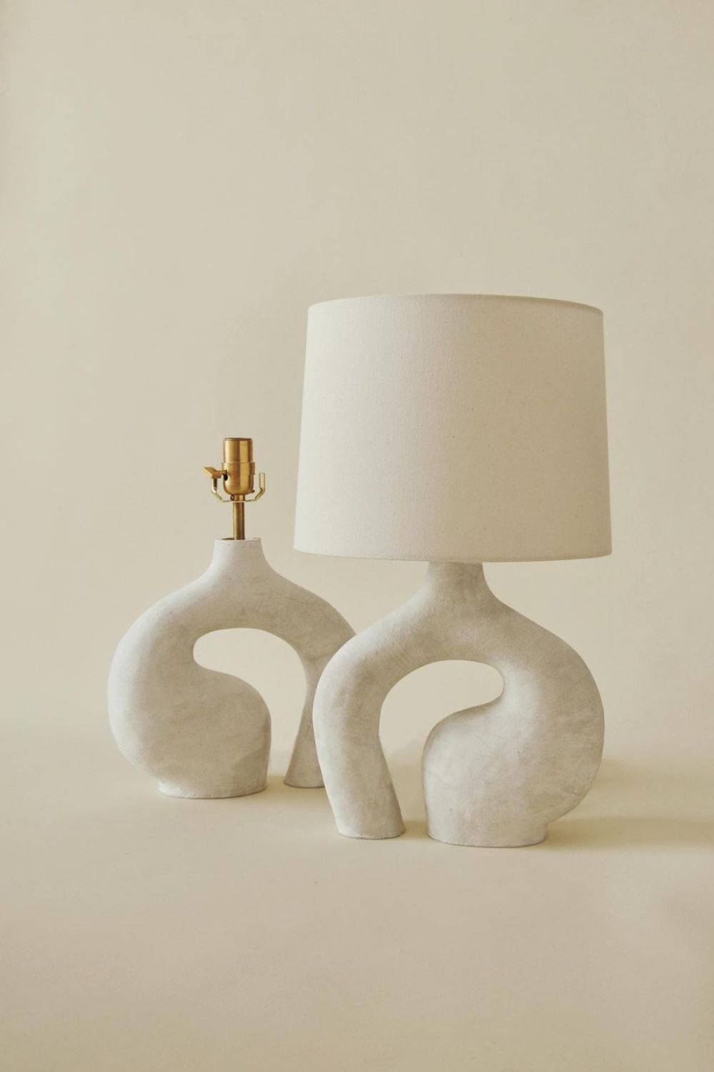 Oblong Loop Table Lamp - SamuLighting