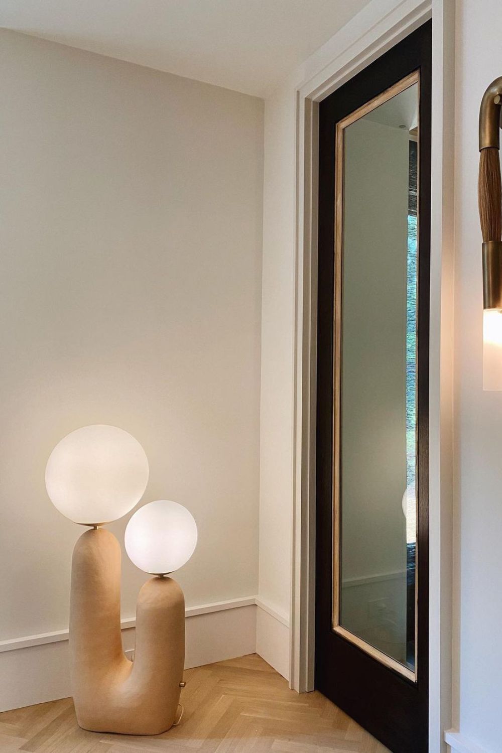 Oo Table lamp - SamuLighting