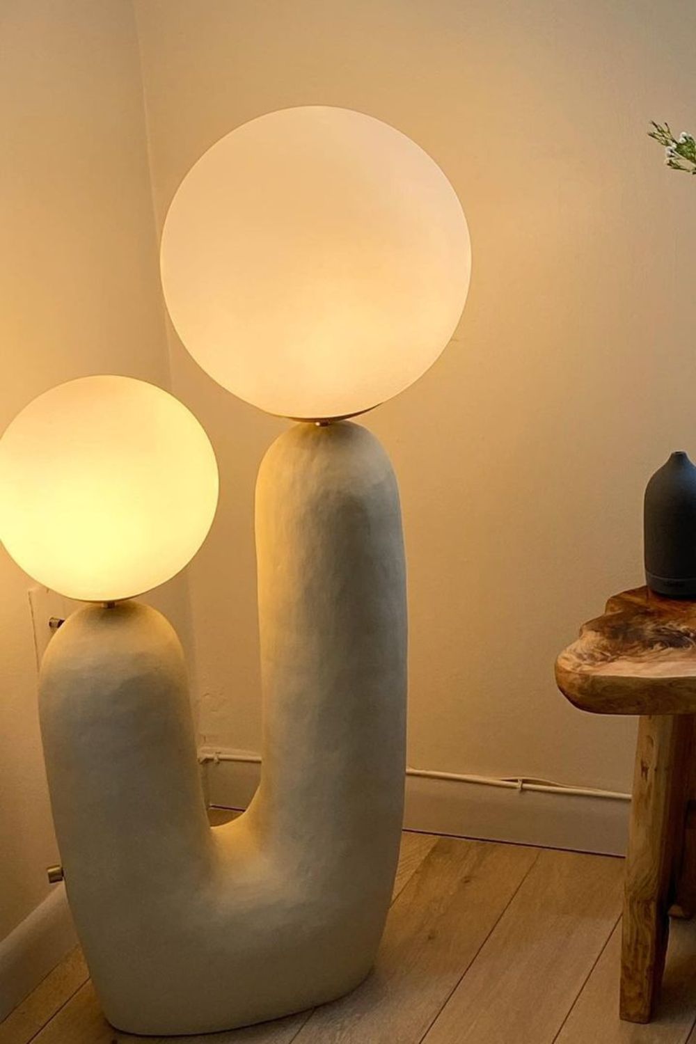 Oo Table lamp - SamuLighting