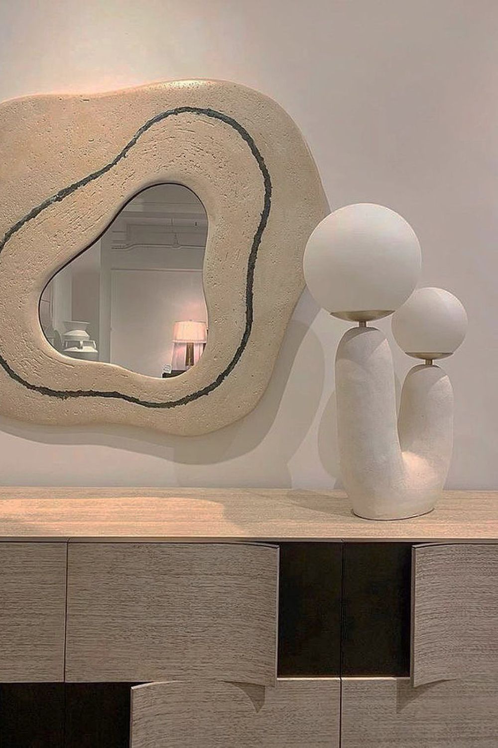Oo Table lamp - SamuLighting