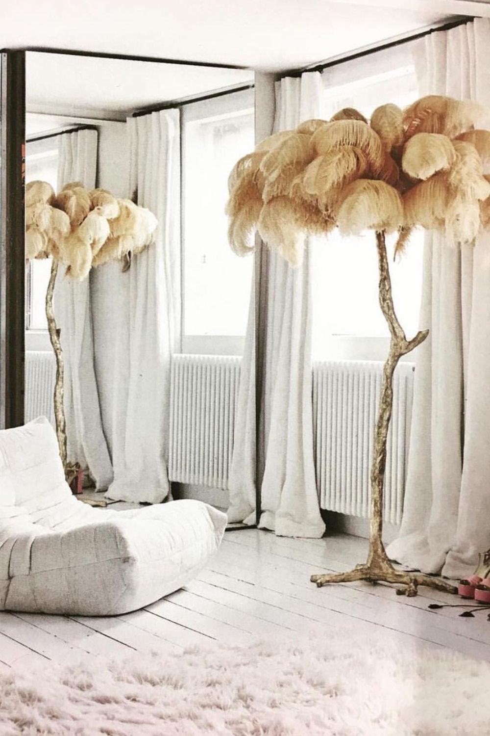 Ostrich Feather Floor Lamp - SamuLighting