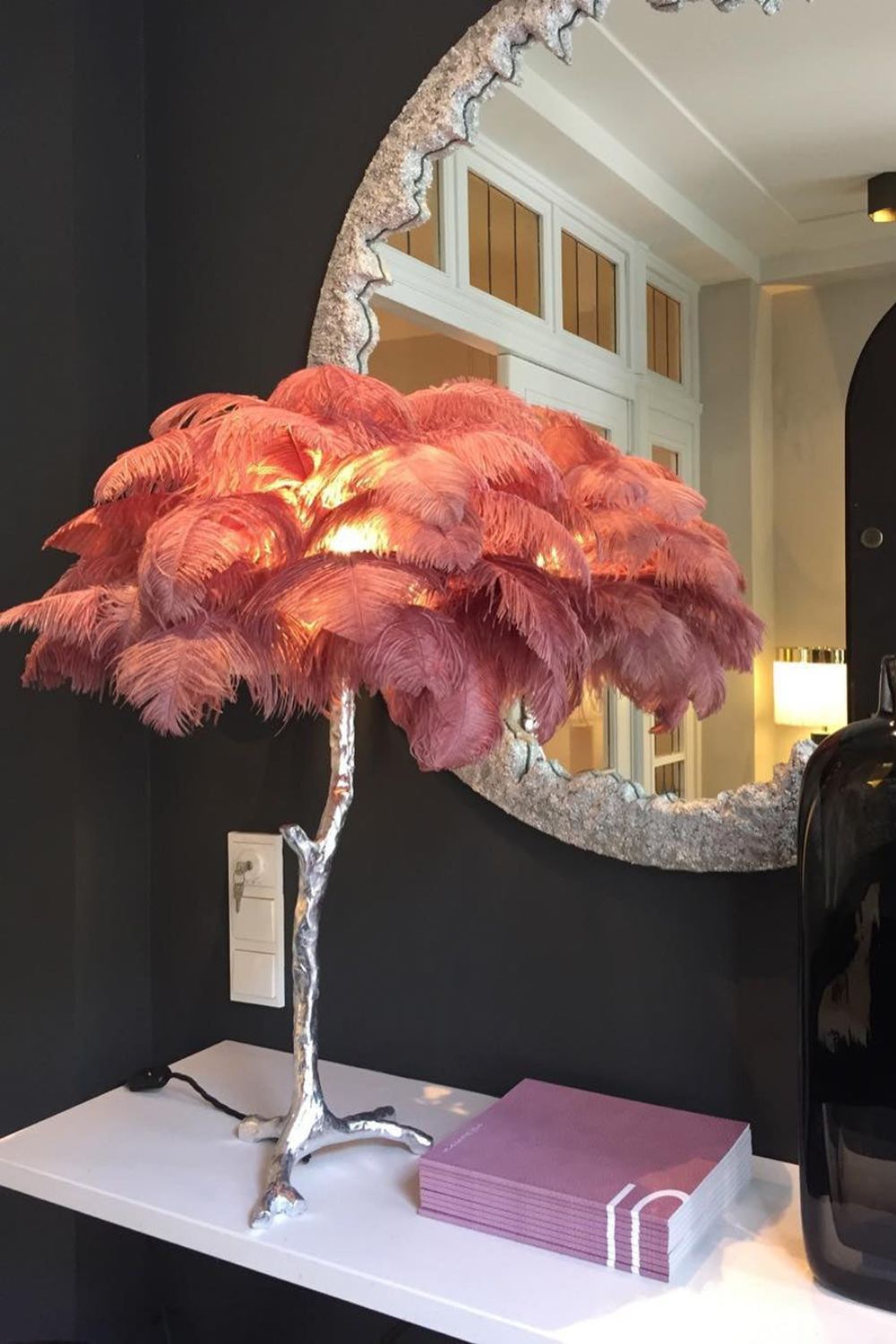 Ostrich Feather Table Lamp - SamuLighting